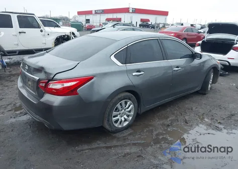 2017 Nissan Altima 2.5 из США, поврежденный, VIN 1N4AL3APXHC203857